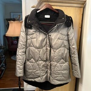 Akris quilted jacket size Large with hoodie